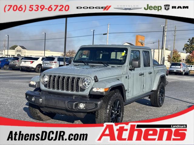 2025 Jeep Gladiator Nighthawk