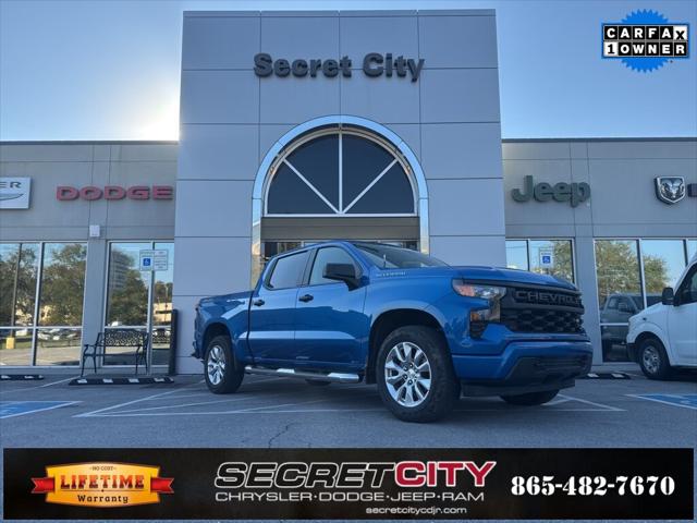 2022 Chevrolet Silverado 1500 4WD Crew Cab Short Bed Custom