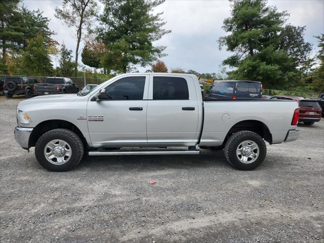 2018 RAM 2500 Tradesman Crew Cab 4x4 64 Box