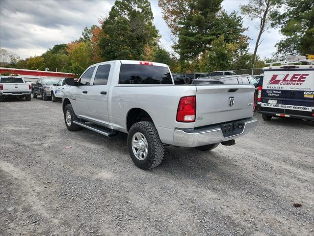 2018 RAM 2500 Tradesman Crew Cab 4x4 64 Box