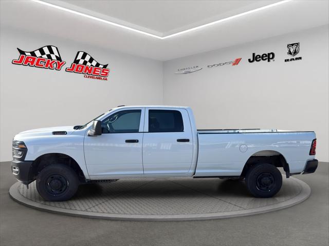 2025 RAM 2500 Tradesman Crew Cab 4x4 8 Box
