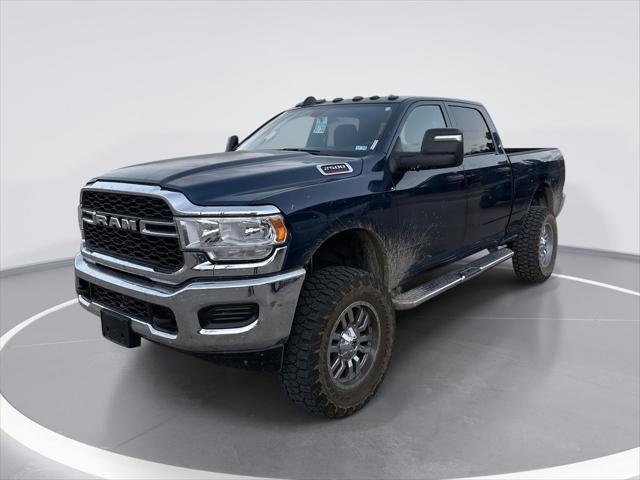 2024 RAM 2500 Tradesman Crew Cab 4x4 64 Box 2024 RAM 2500 Tradesman Crew Cab 4x4 64 Box