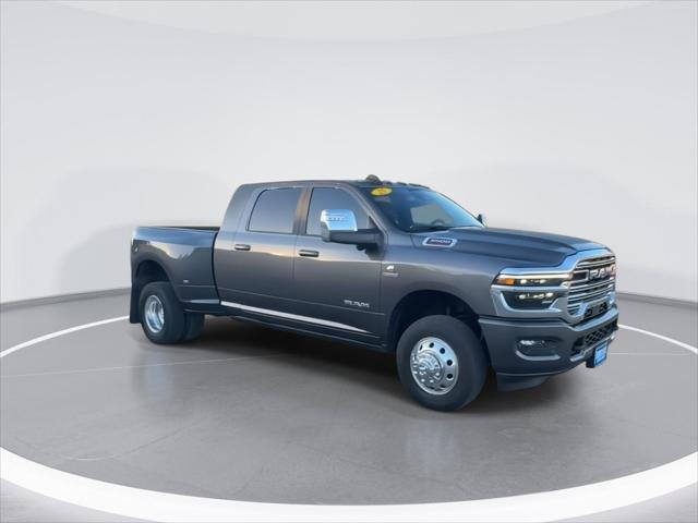 2025 RAM 3500 Laramie Mega Cab 4x4 64 Box 2025 RAM 3500 Laramie Mega Cab 4x4 64 Box