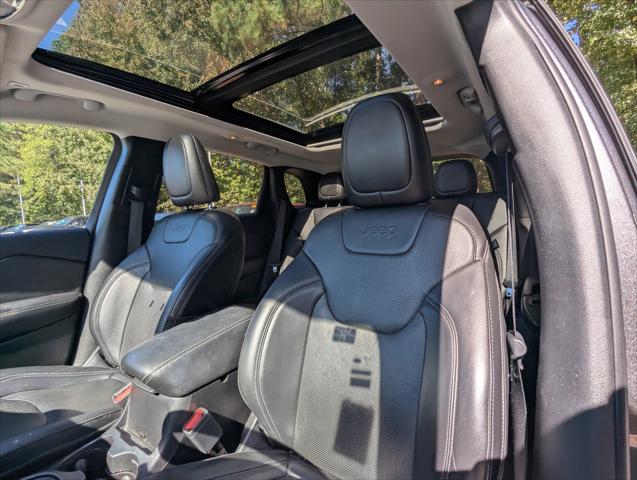 2019 Jeep Cherokee Limited FWD