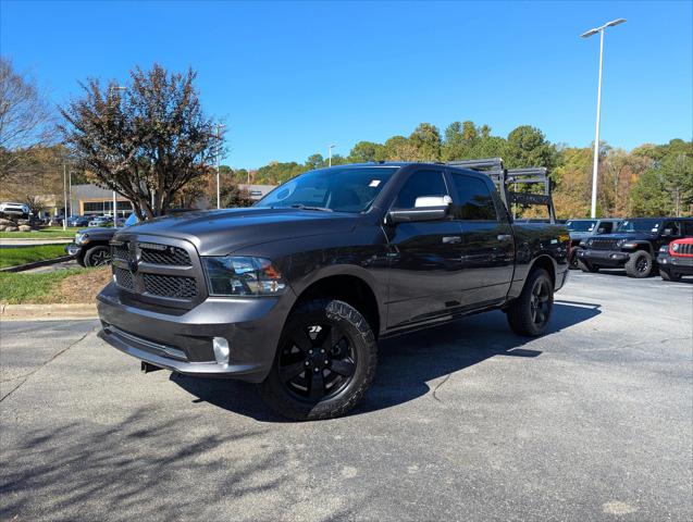 2021 RAM 1500 Classic Express Crew Cab 4x4 57 Box 2021 RAM 1500 Classic Express Crew Cab 4x4 57 Box