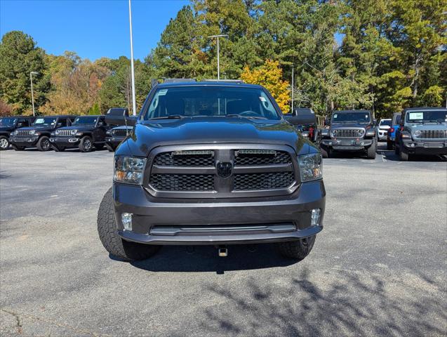 2021 RAM 1500 Classic Express Crew Cab 4x4 57 Box 2021 RAM 1500 Classic Express Crew Cab 4x4 57 Box