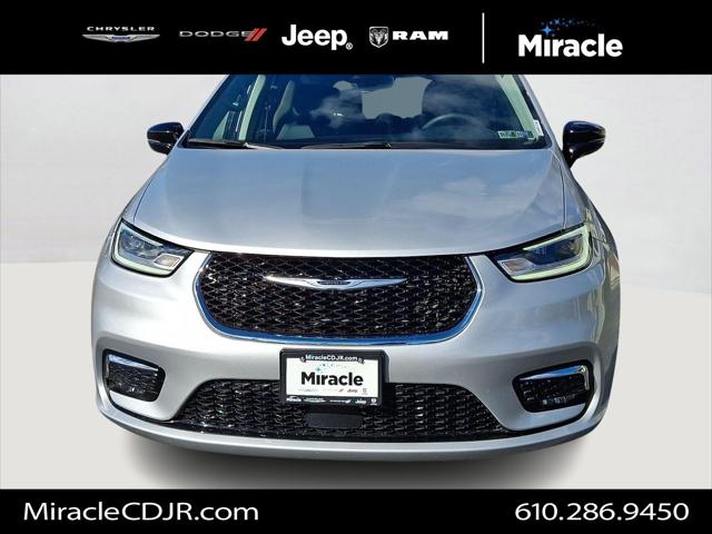 2024 Chrysler Pacifica Touring L 2024 Chrysler Pacifica Touring L