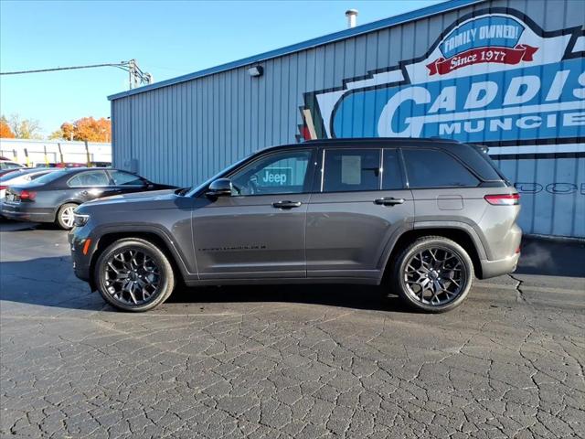 2025 Jeep Grand Cherokee Summit Reserve 4x4 2025 Jeep Grand Cherokee Summit Reserve 4x4