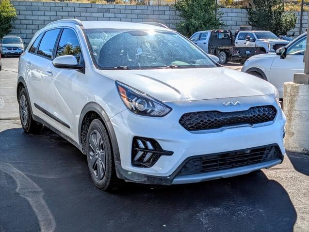 2022 Kia Niro LX