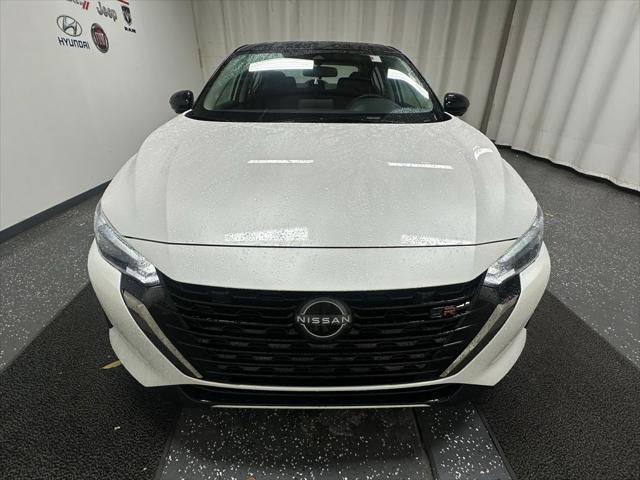 2024 Nissan Sentra SR Xtronic CVT 2024 Nissan Sentra SR Xtronic CVT