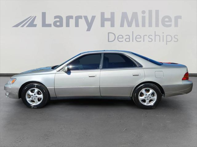 1998 Lexus ES 300 Base 1998 Lexus ES 300 Base