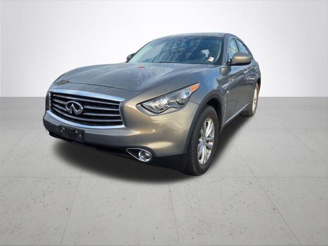 2016 INFINITI QX70 Base