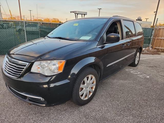 2015 Chrysler Town and Country Touring 2015 Chrysler Town and Country Touring