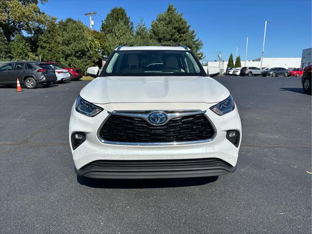 2022 Toyota Highlander Hybrid Limited