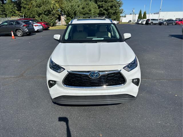 2022 Toyota Highlander Hybrid Limited