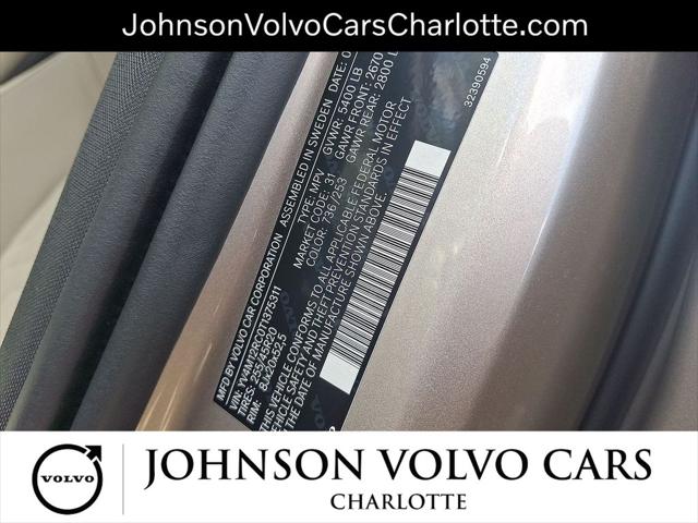 2026 Volvo XC60 B5 Plus