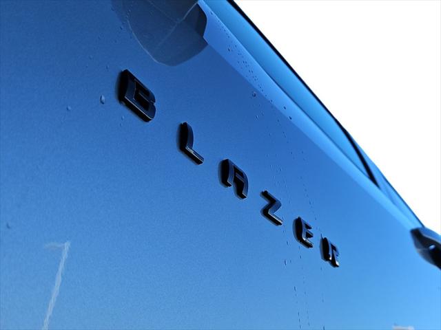 2025 Chevrolet Blazer FWD RS