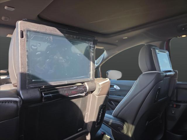 2026 Chrysler Pacifica Limited AWD