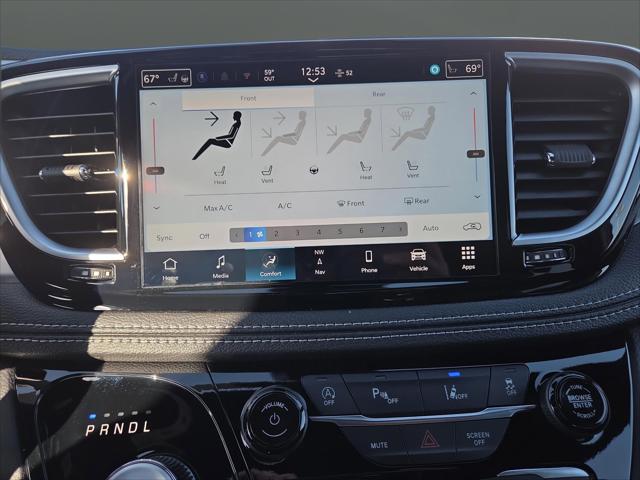 2026 Chrysler Pacifica Limited AWD
