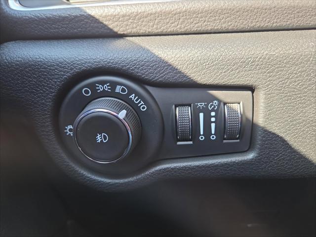 2026 Chrysler Pacifica Limited AWD