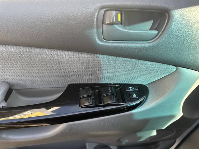 2005 Toyota Sienna LE