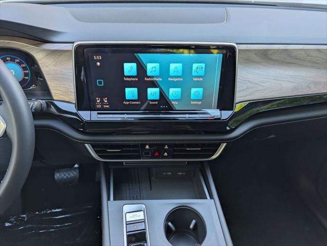 2026 Volkswagen Atlas 2.0T SE