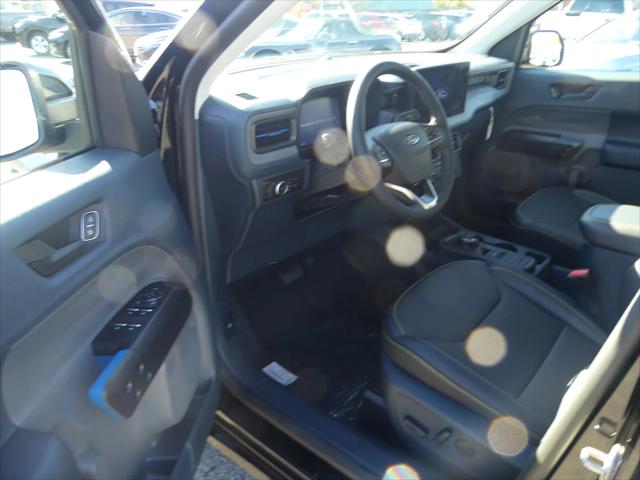 2025 Ford Maverick Lobo Standard