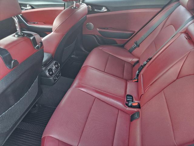 2023 Kia Stinger GT-Line