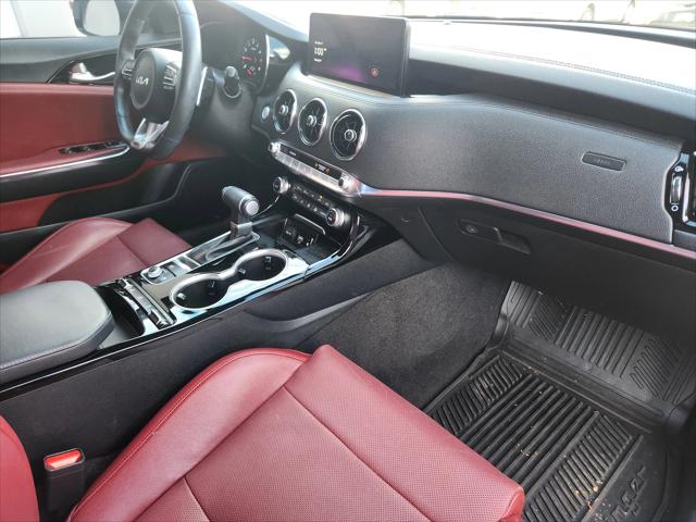 2023 Kia Stinger GT-Line