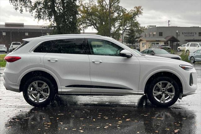 2025 Audi Q5 Premium TFSI quattro S tronic