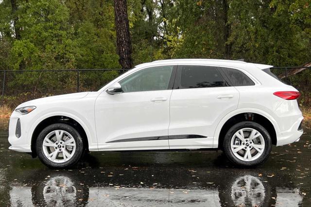 2025 Audi Q5 Premium TFSI quattro S tronic