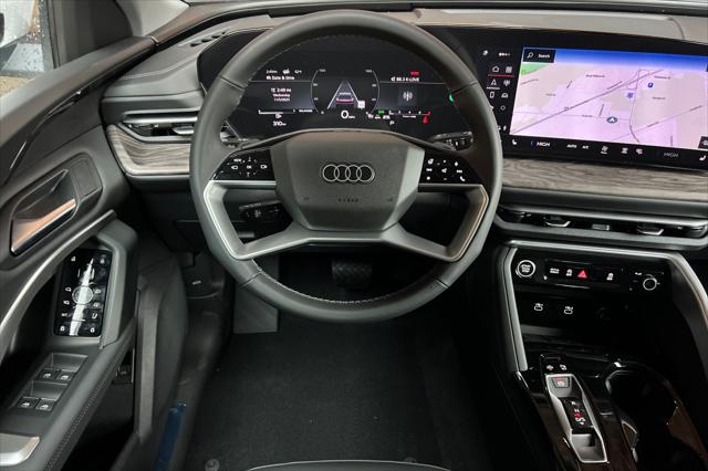 2025 Audi Q5 Premium TFSI quattro S tronic