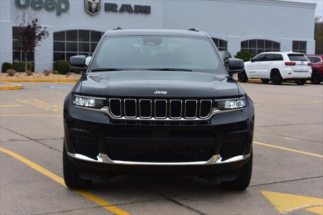 2025 Jeep Grand Cherokee GRAND CHEROKEE L LAREDO X 4X4