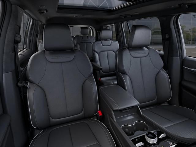 2025 Jeep Grand Cherokee Overland 4x4