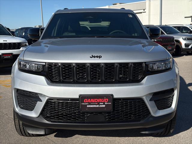 2025 Jeep Grand Cherokee GRAND CHEROKEE ALTITUDE X 4X4 2025 Jeep Grand Cherokee GRAND CHEROKEE ALTITUDE X 4X4