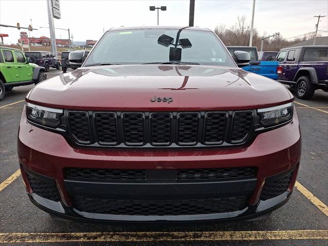 2025 Jeep Grand Cherokee GRAND CHEROKEE L ALTITUDE 4X4