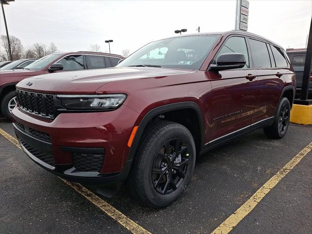 2025 Jeep Grand Cherokee GRAND CHEROKEE L ALTITUDE 4X4