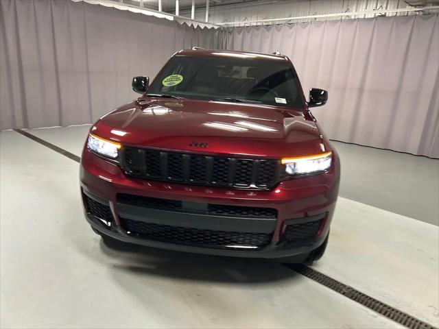 2025 Jeep Grand Cherokee GRAND CHEROKEE L ALTITUDE 4X4