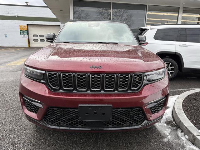 2025 Jeep Grand Cherokee GRAND CHEROKEE SUMMIT 4X4