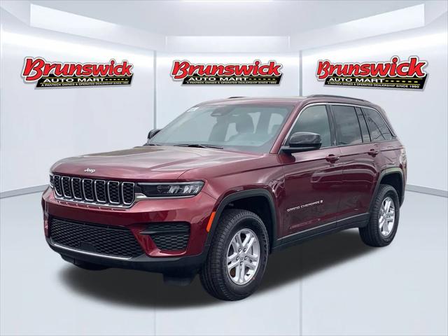 2025 Jeep Grand Cherokee GRAND CHEROKEE LAREDO 4X4
