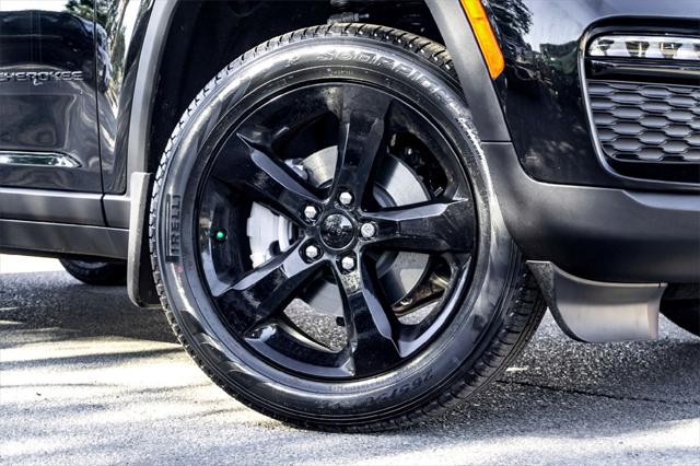 2025 Jeep Grand Cherokee GRAND CHEROKEE LIMITED 4X2