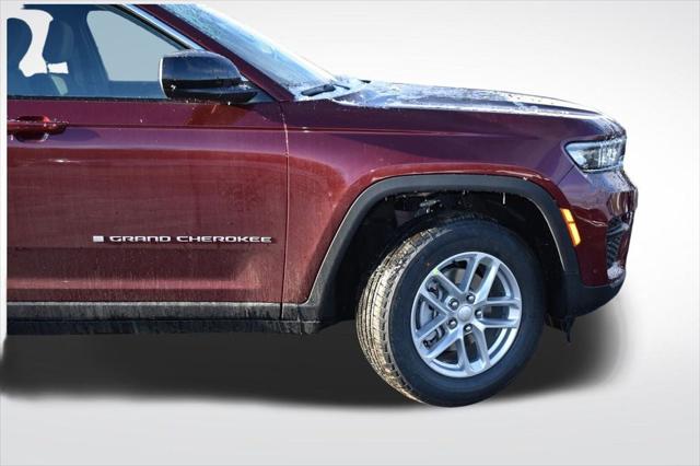 2025 Jeep Grand Cherokee GRAND CHEROKEE LAREDO X 4X4 2025 Jeep Grand Cherokee GRAND CHEROKEE LAREDO X 4X4