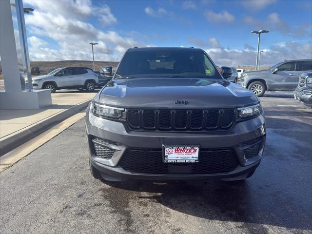 2025 Jeep Grand Cherokee GRAND CHEROKEE ALTITUDE 4X4