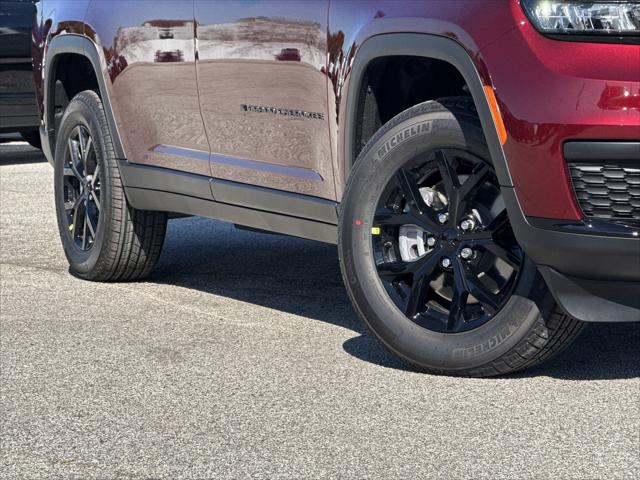 2025 Jeep Grand Cherokee GRAND CHEROKEE L ALTITUDE X 4X4