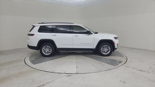 2025 Jeep Grand Cherokee GRAND CHEROKEE L LAREDO 4X4