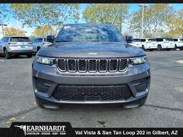 2025 Jeep Grand Cherokee GRAND CHEROKEE LAREDO X 4X2