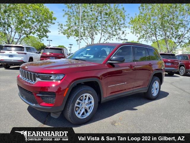 2025 Jeep Grand Cherokee GRAND CHEROKEE LAREDO X 4X2