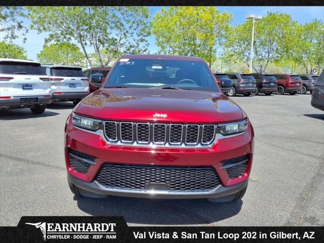 2025 Jeep Grand Cherokee GRAND CHEROKEE LAREDO X 4X2