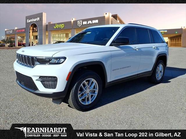 2025 Jeep Grand Cherokee GRAND CHEROKEE LAREDO X 4X2