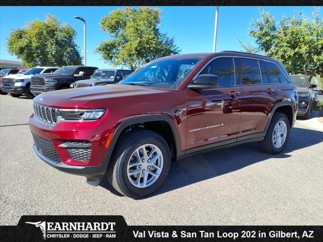 2025 Jeep Grand Cherokee GRAND CHEROKEE LAREDO X 4X2